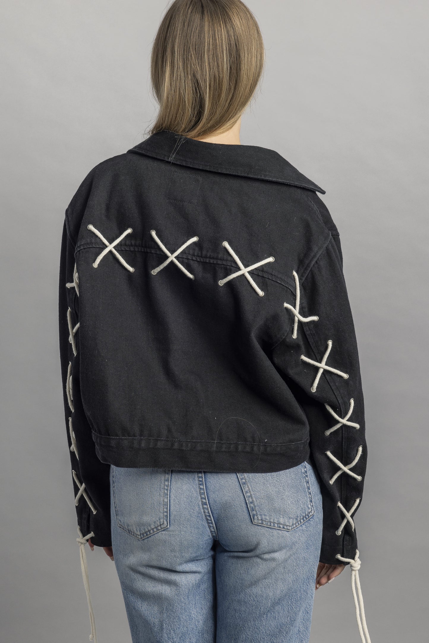 LADIES LACES Upcycling Jacket