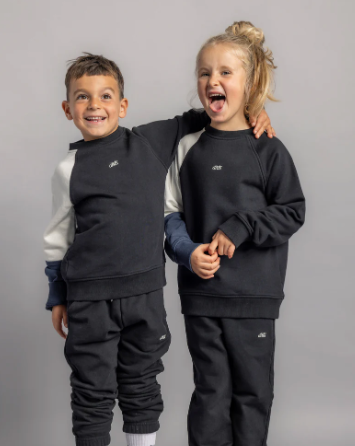 PRE-LOVED x KIDS Signature Sweater, 98-104