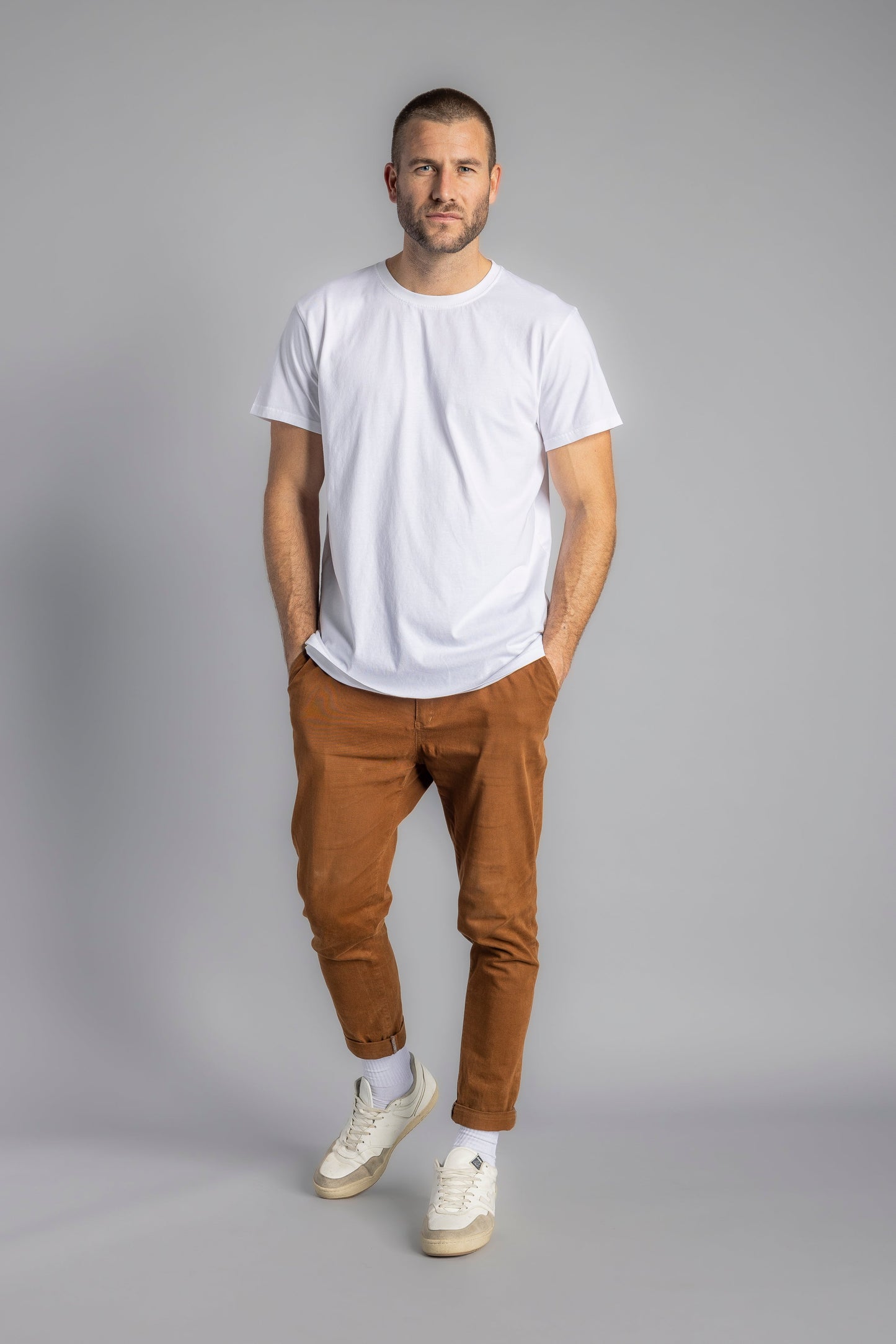 T-shirt vierge premium unisexe, blanc (taille XS uniquement)