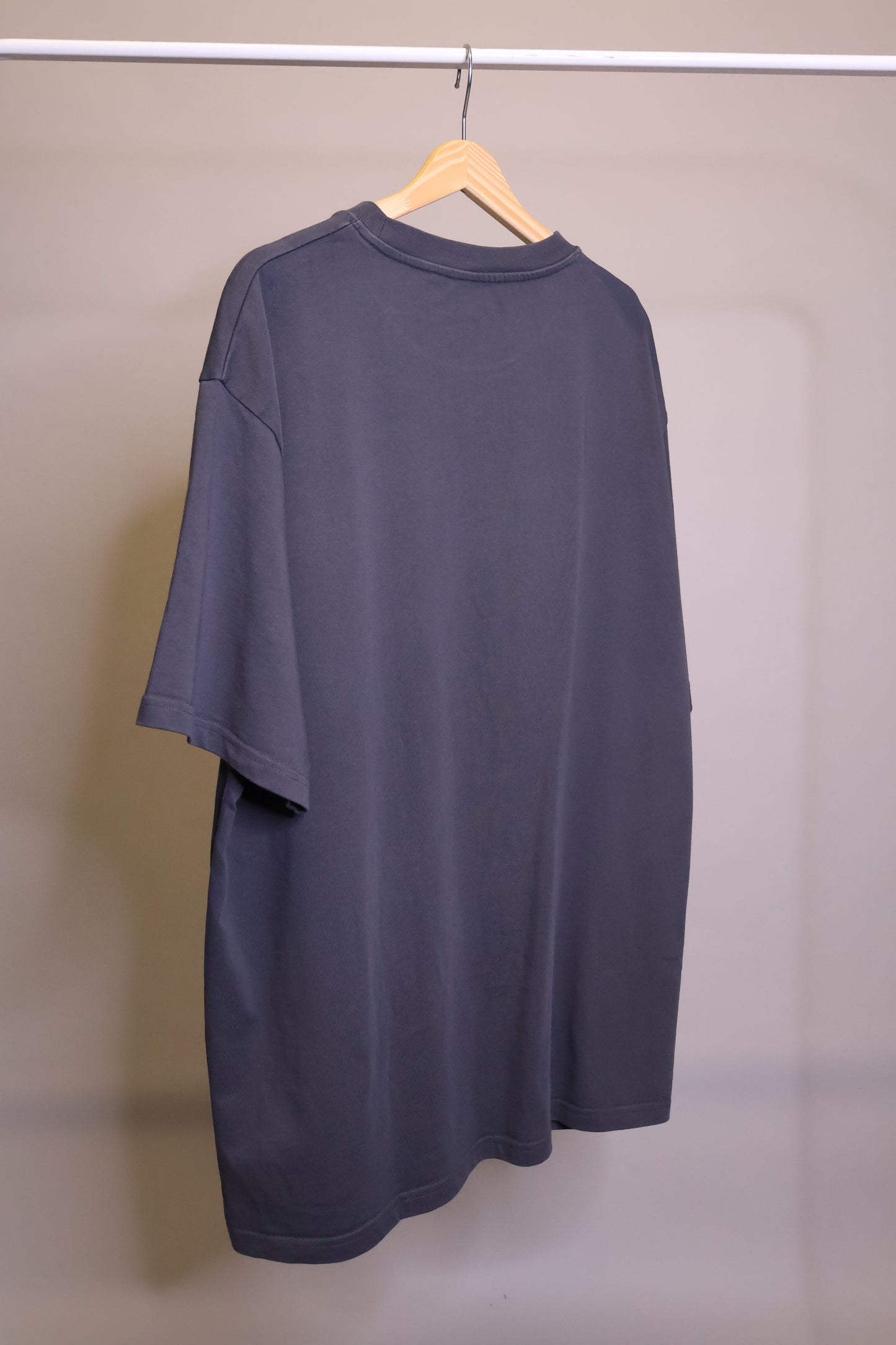 PRE-LOVED Heavy Cotton T-Shirt OVERSIZED, XL