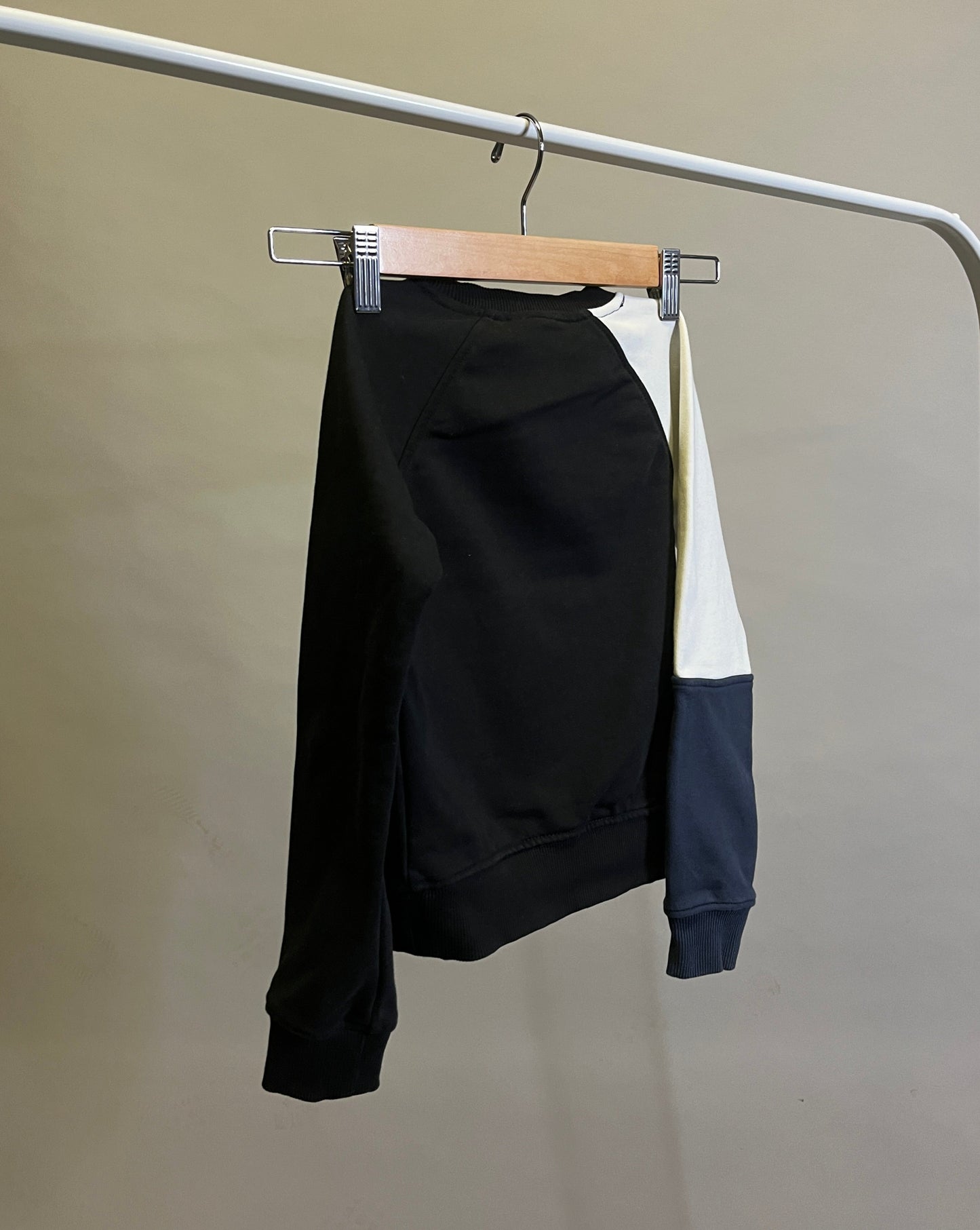 PRE-LOVED x KIDS Signature Sweater, 98-104