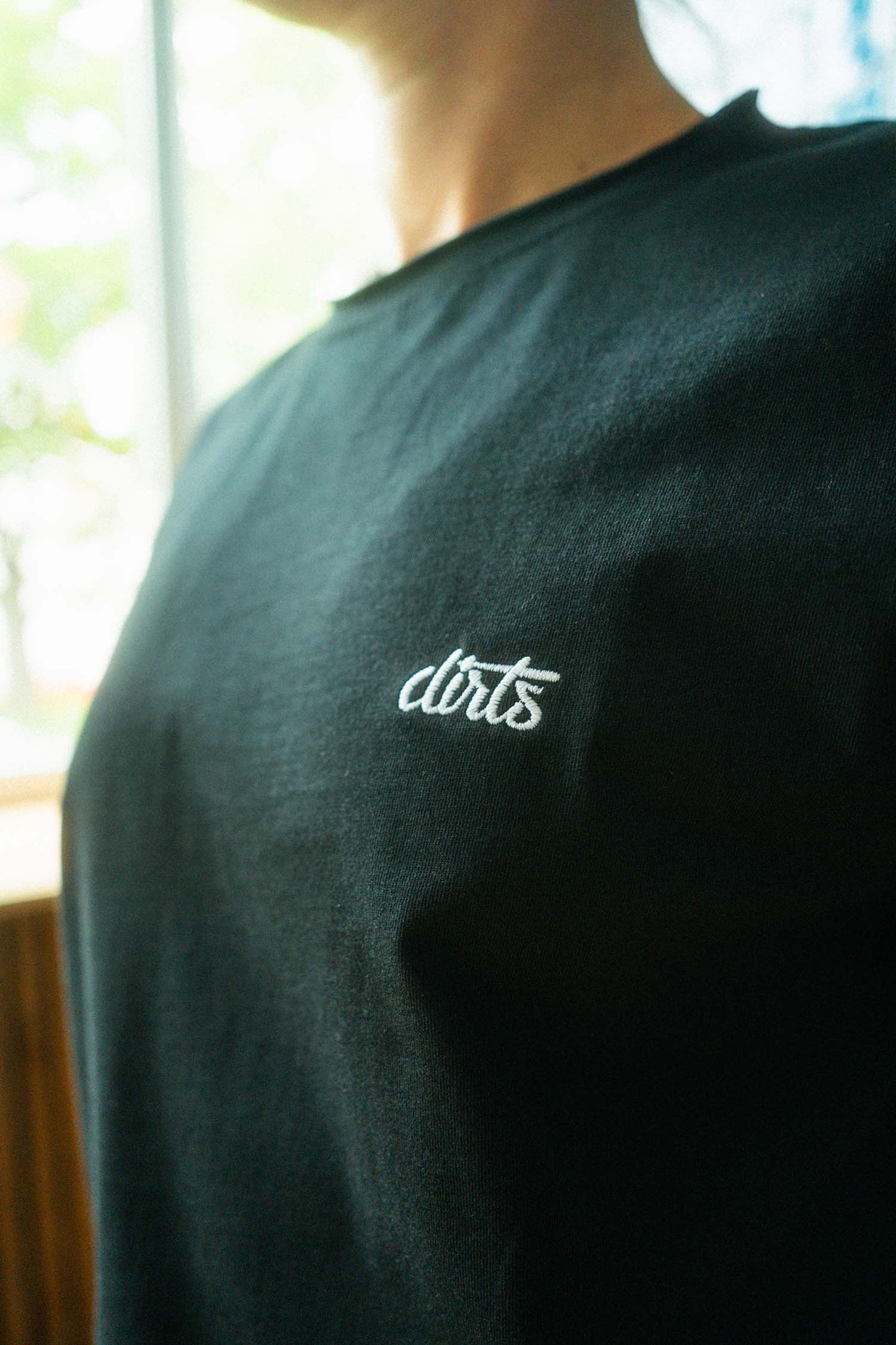 UPCYCLING Cropped Vintage Logo T-Shirt Black