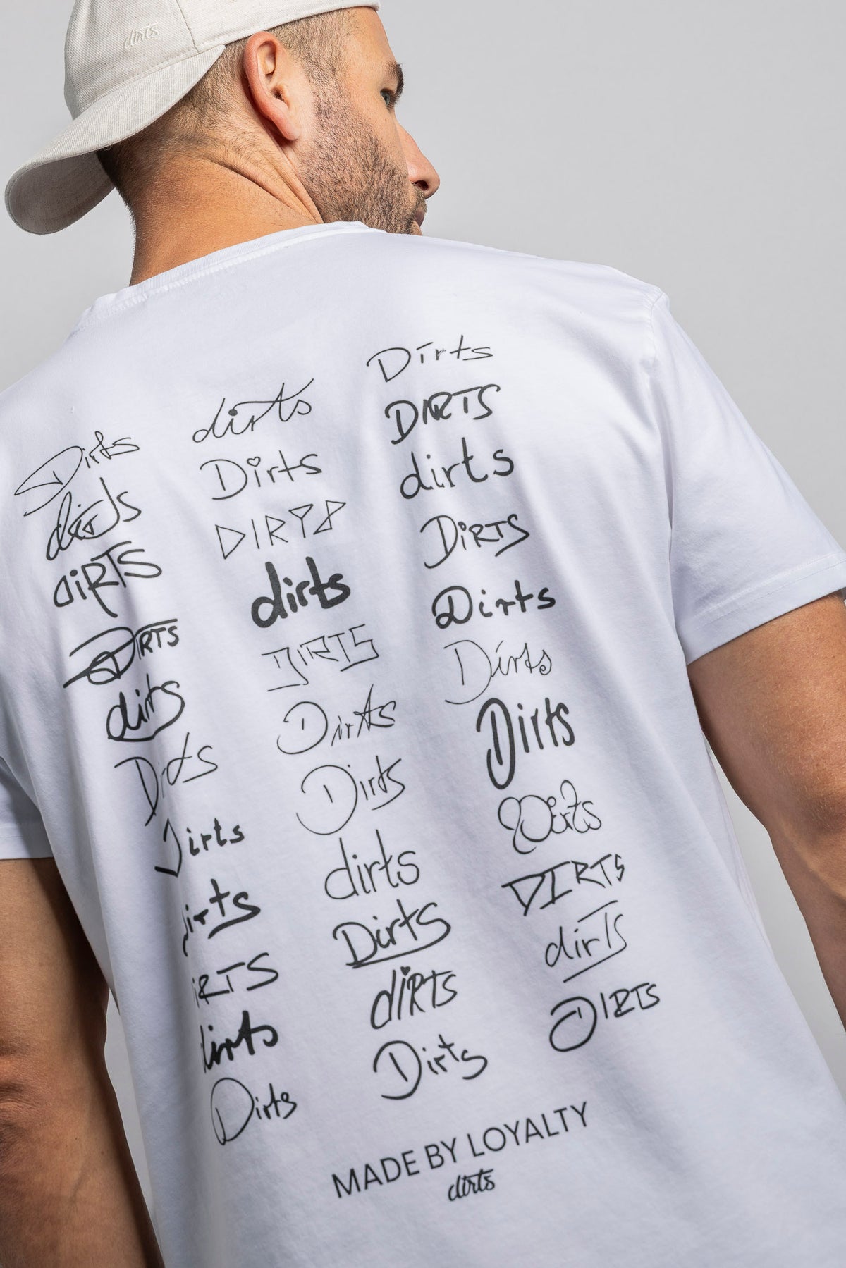 Signatures T-Shirt