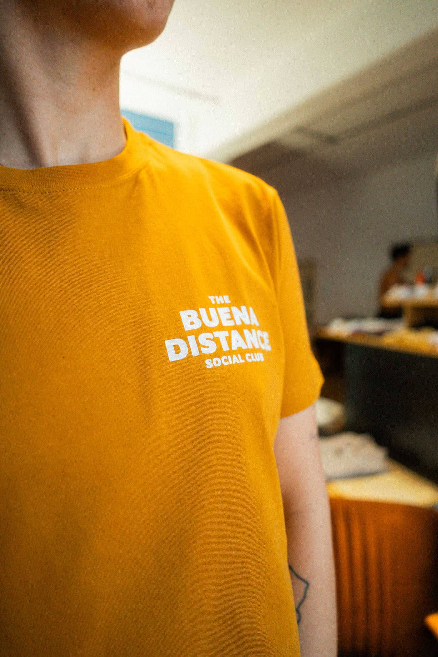 UPCYCLING Cropped T-Shirt Buena Distance