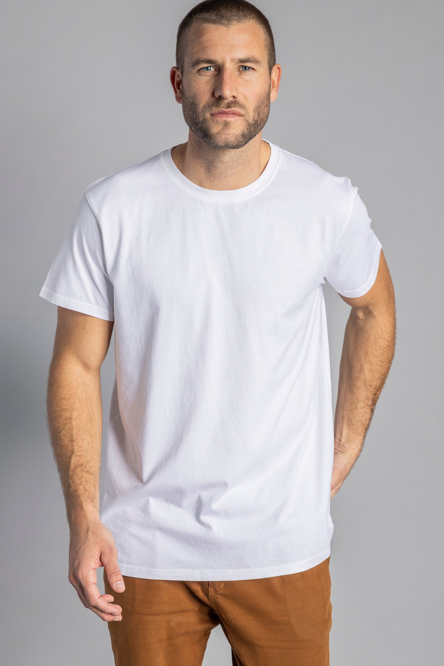 T-shirt vierge premium unisexe, blanc (taille XS uniquement)