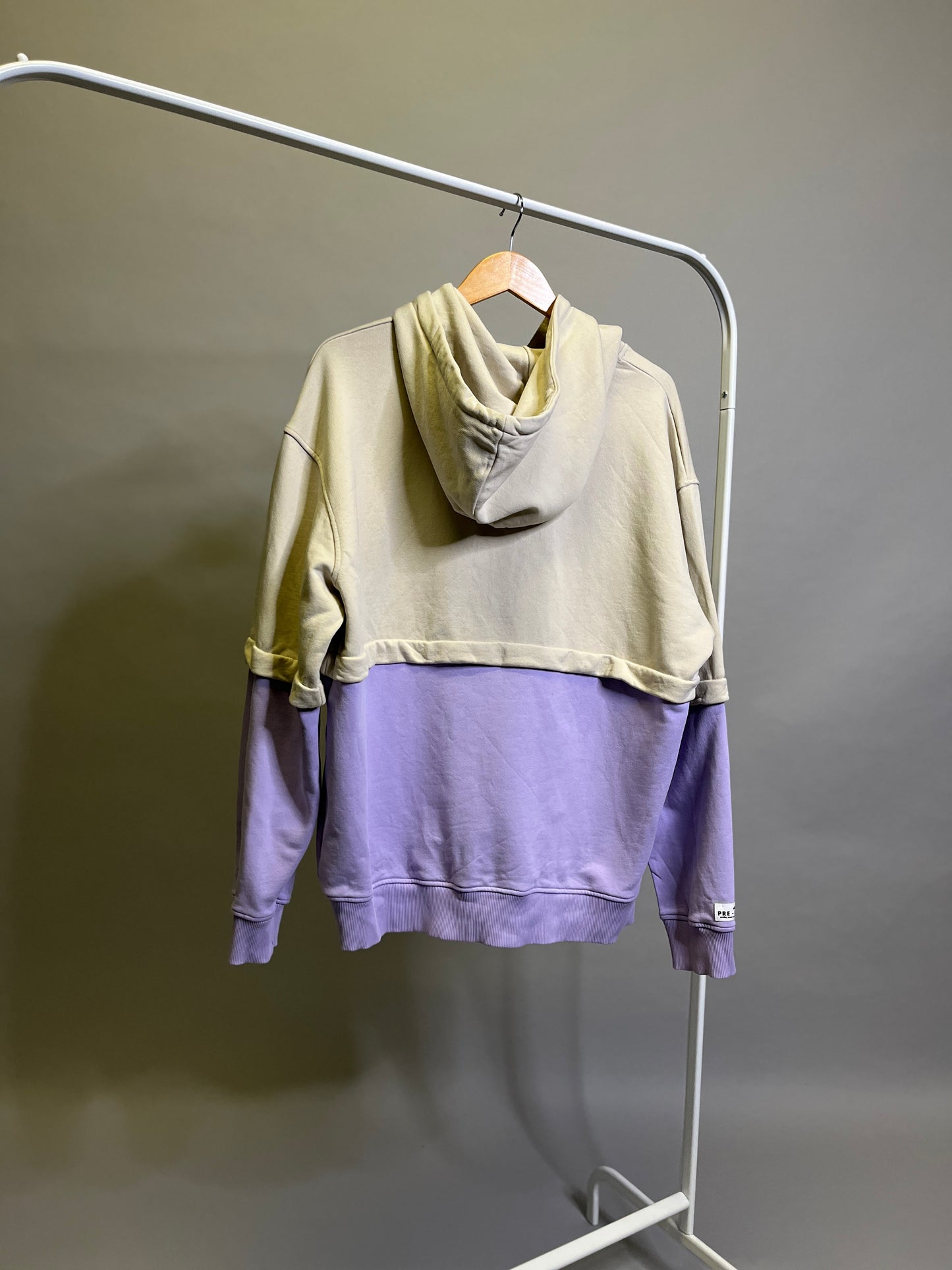 PRE-LOVED x UPCYCLING Hoodie, L/XL