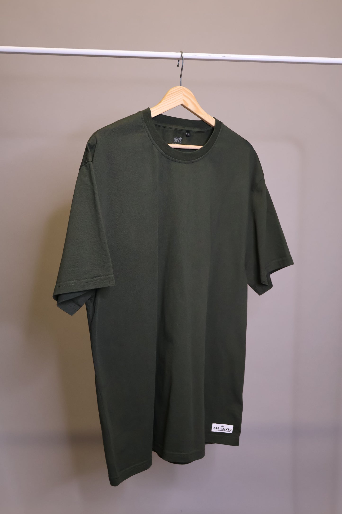 PRE-LOVED Heavy Cotton T-Shirt OVERSIZED, L