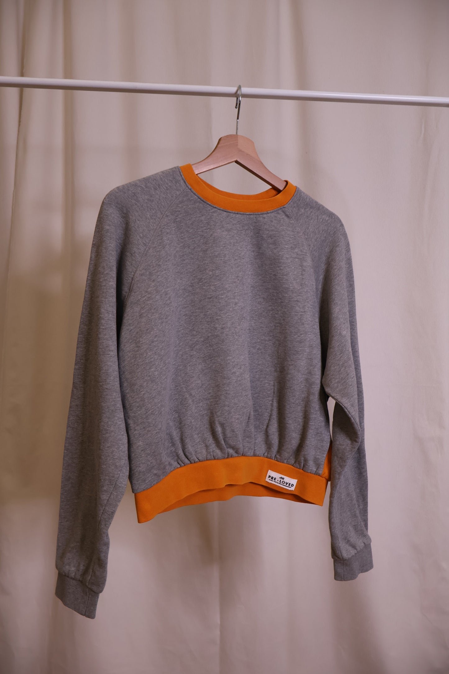 PRE-LOVED x UPCYCLING Cropped Raglan, S/M