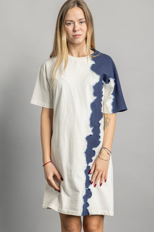 UPCYCLING Masterpiece T-Shirt Robe