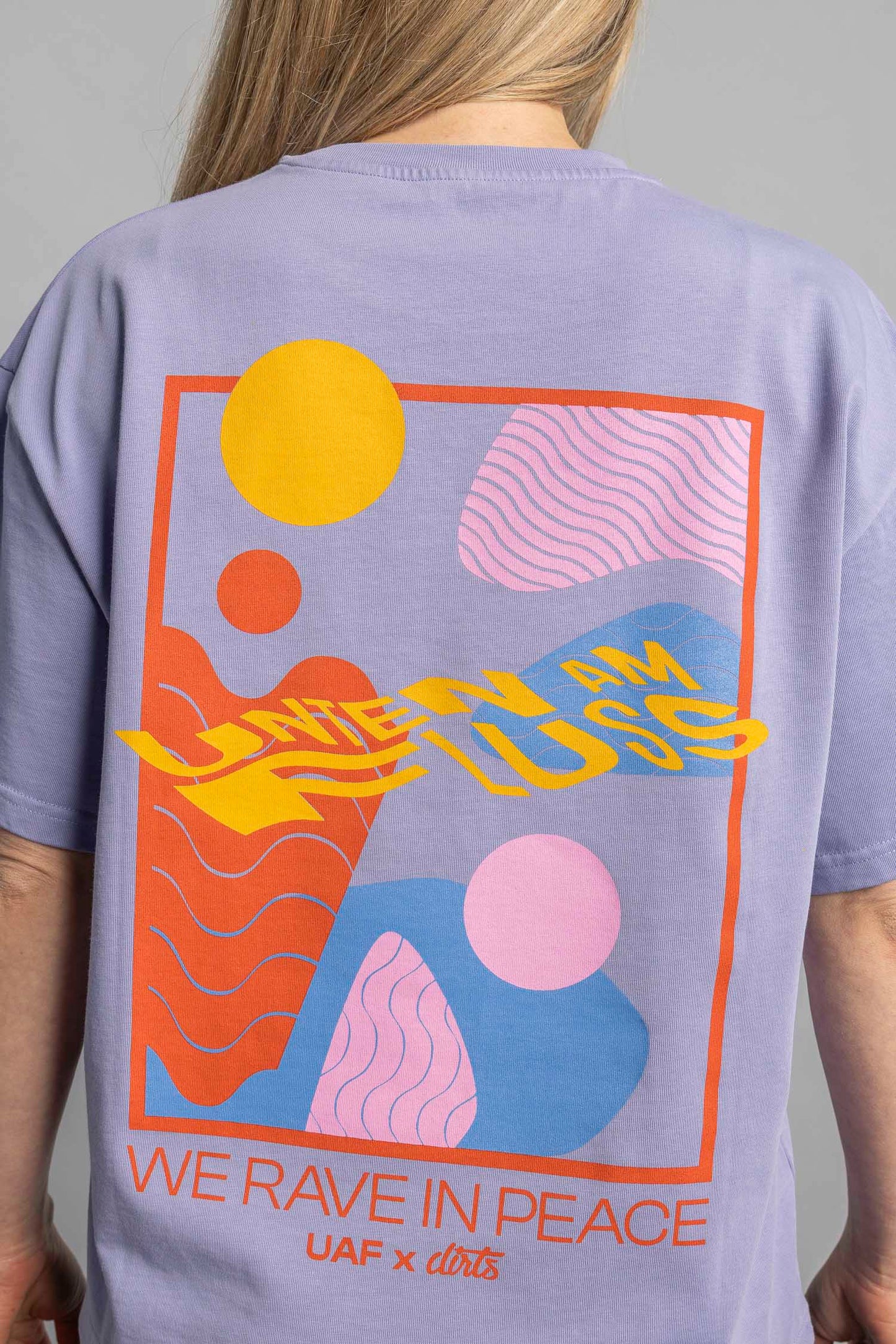 UAF x DIRTS T-Shirt BOXY
