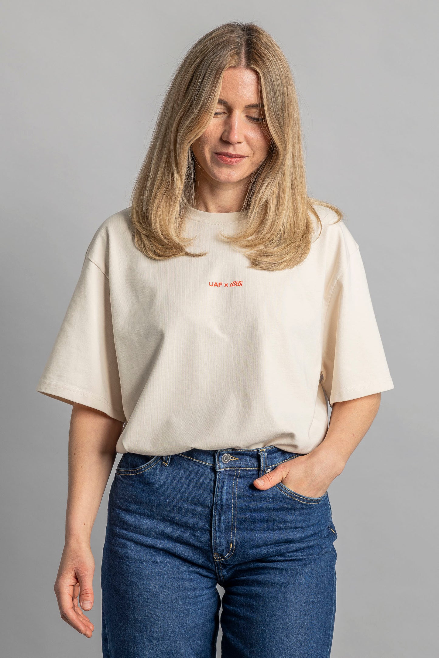 UAF x DIRTS  T-Shirt OVERSIZED