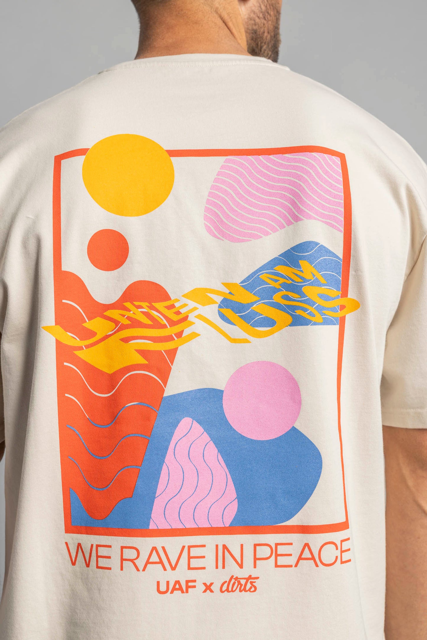 UAF x DIRTS  T-Shirt OVERSIZED