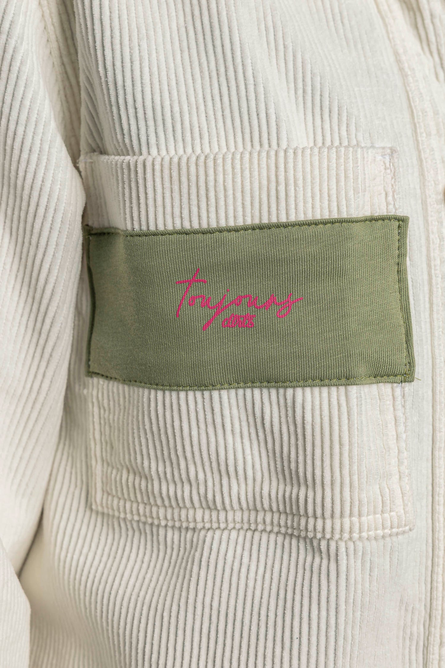 UPCYCLING Cord Overshirt IL FAIT BEAU