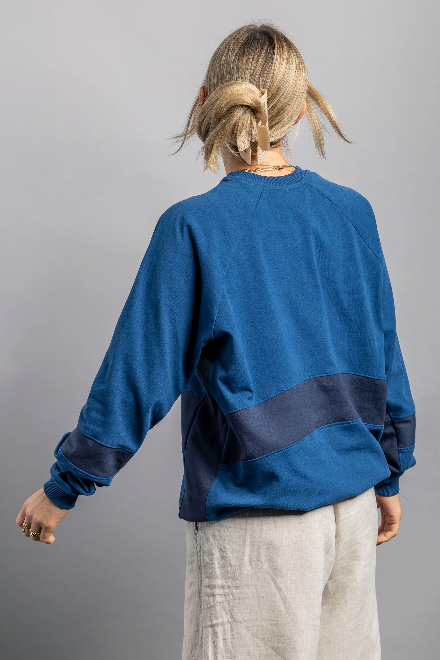 UPCYCLING Wavy Raglan Atlanticblue