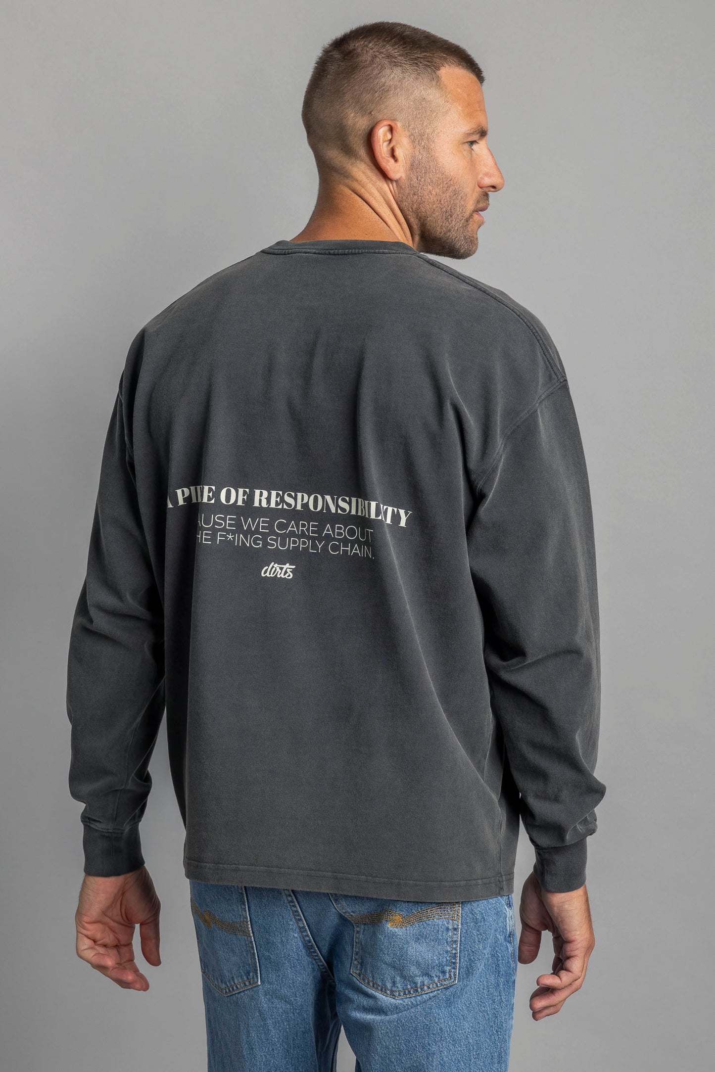 WE CARE Longsleeve