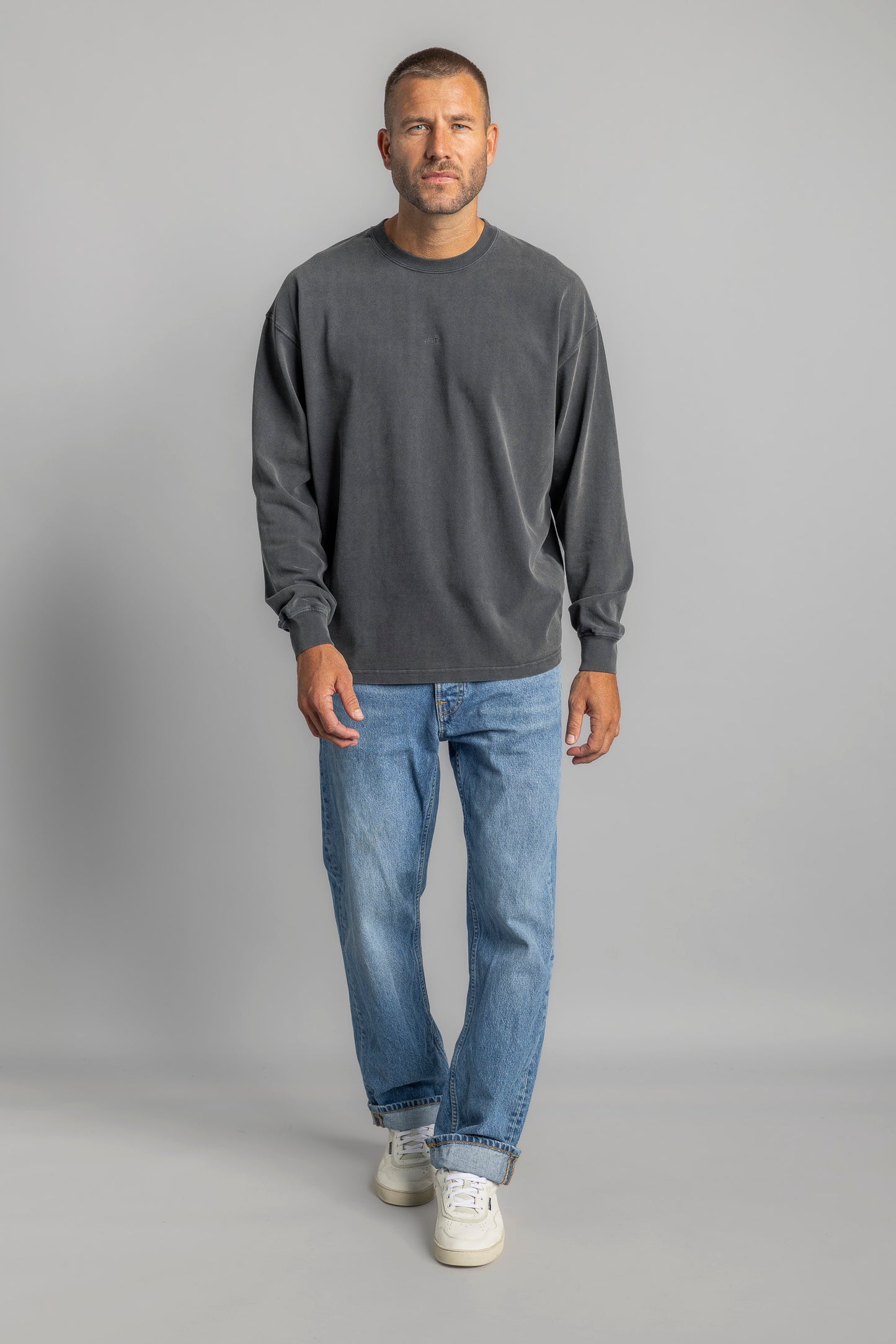 WE CARE Longsleeve