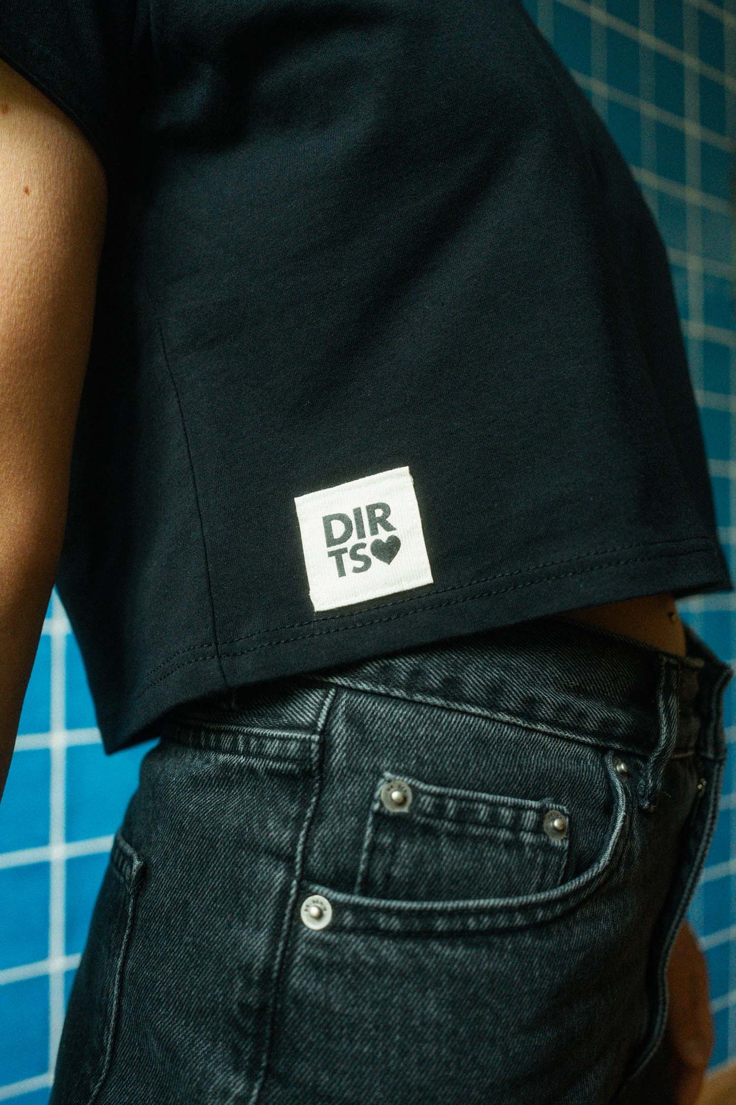 UPCYCLING Cropped Coração Vintage T-Shirt Black