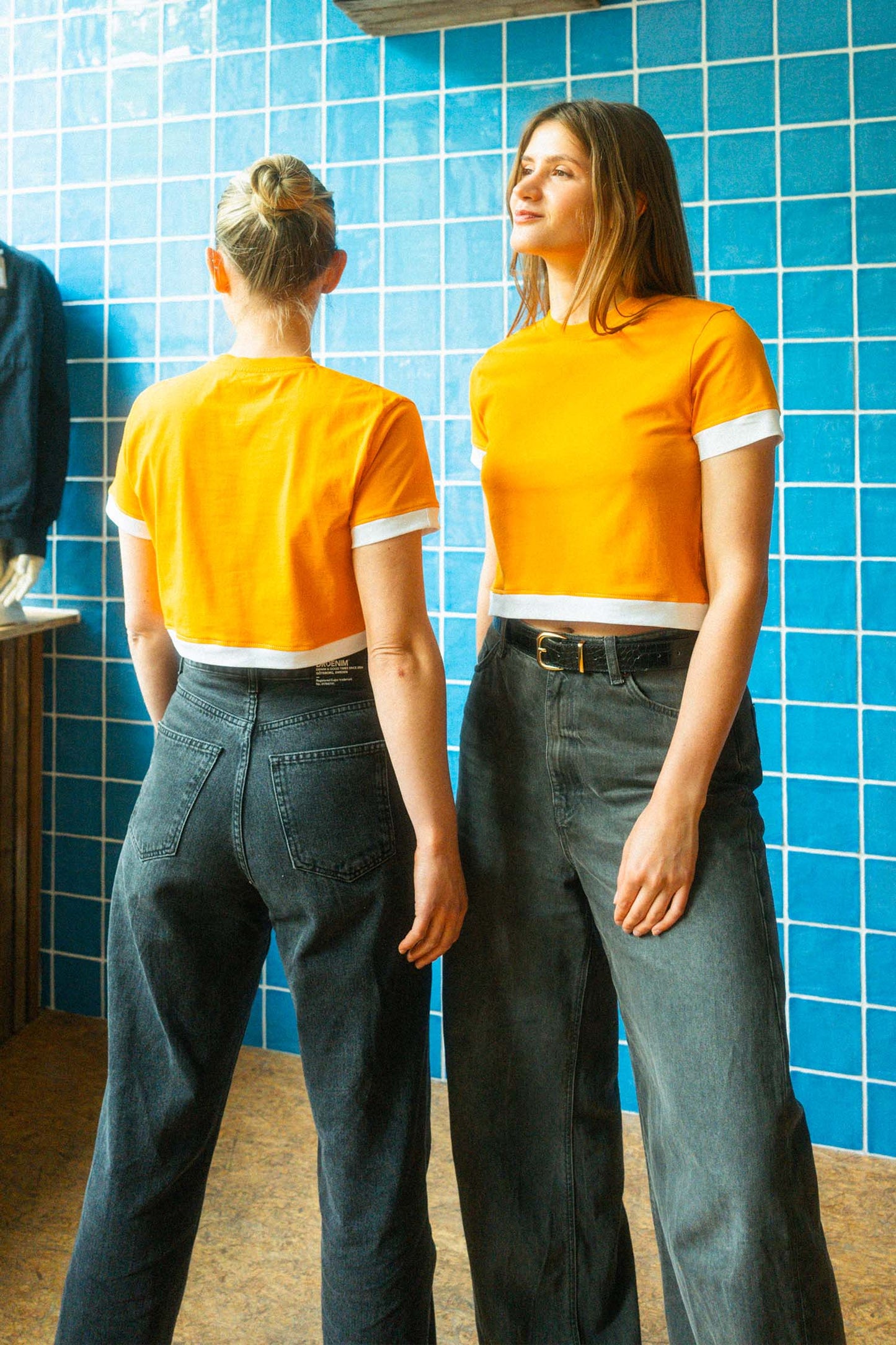 UPCYCLING Cropped T-Shirt Orange