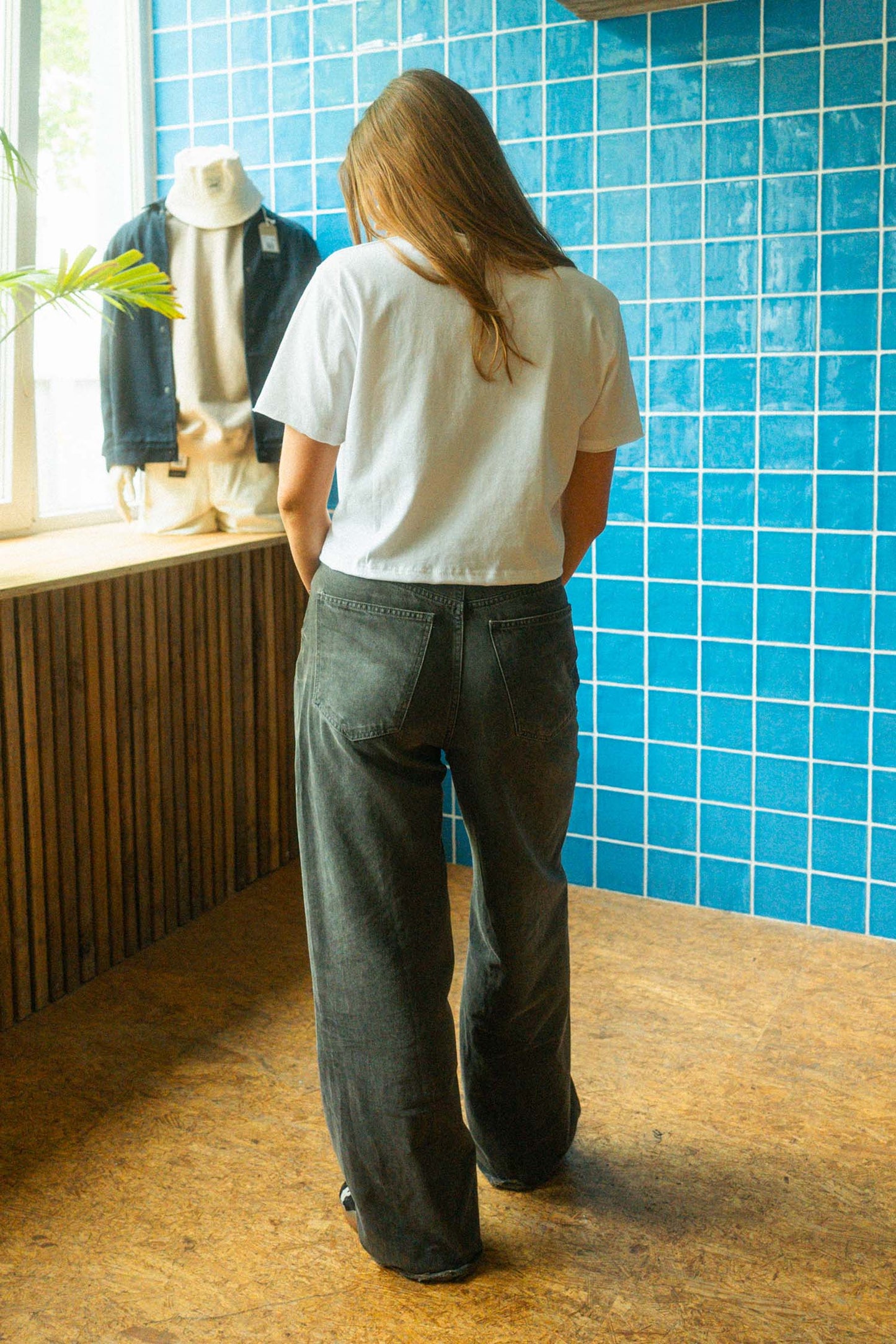UPCYCLING Cropped Vintage Logo T-Shirt White