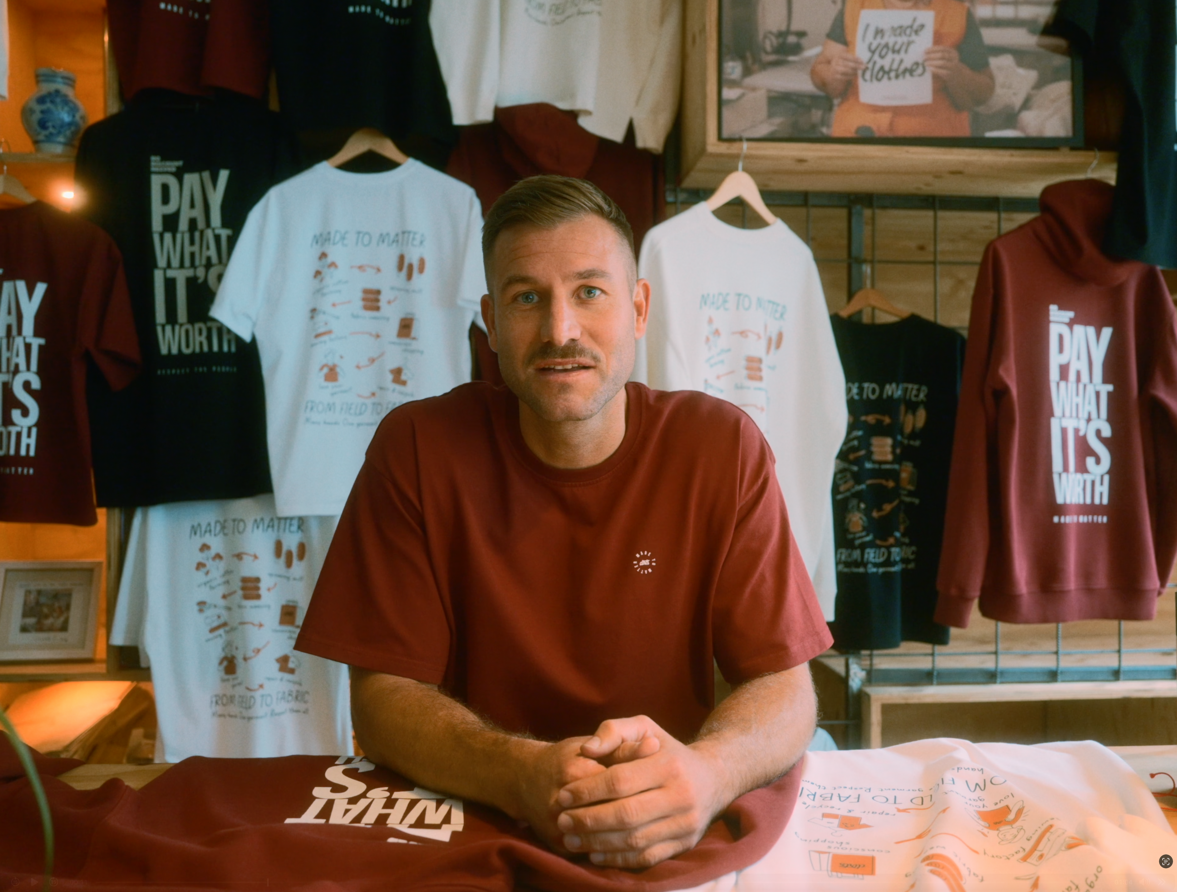 Charger la vidéo : 